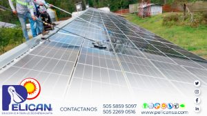 El enemigo invisible de la energía solar: Cómo la limpieza automatizada recupera hasta un 30% de eficiencia perdida